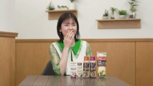 日清オイリオ CMのシーン7（06:03）