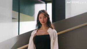 SKECHERS(スケッチャーズ) CMのシーン1（00:01）