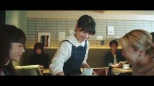 ABC-MART CMのシーン3（00:10）