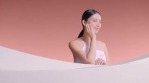 Aiロボティクス CMのシーン6（00:08）