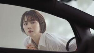 BYD CMのシーン3（00:06）