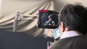 DMM CMのシーン6（02:20）