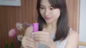 eBay CMのシーン6（00:16）
