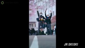 JR SKISKI CMのシーン2（00:49）