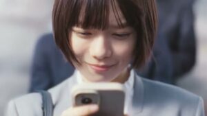 スタディング CMのシーン6（00:08）