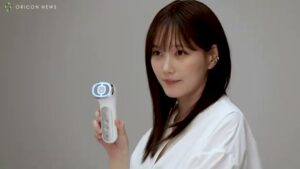 メディキューブ美顔器 CMのシーン7（01:08）