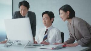 ミロク情報サービス CMのシーン5（00:13）
