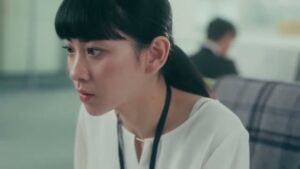 モンテスキュー CMのシーン4（00:10）
