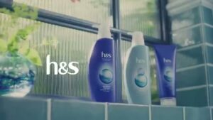 h&s CMのシーン1（00:00）
