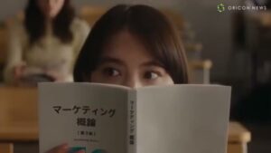 Spoon CMのシーン2（01:09）