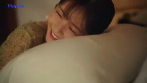 Trip.com CMのシーン6（00:08）