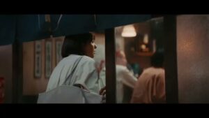 アサヒ生ビール CMのシーン2（00:07）