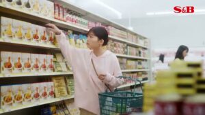 予約でいっぱいの店 CMのシーン1（00:00）