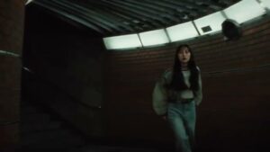 KATE CMのシーン5（00:26）