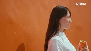 キリンビール CMのシーン3（00:06）