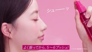 コーセー CMのシーン3（00:06）