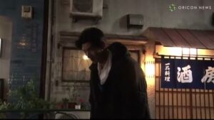 サントリー CMのシーン3（00:57）
