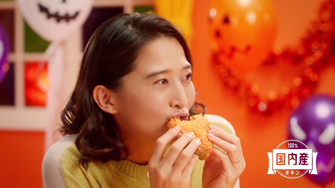 ケンタッキー CM ハロウィンバーレル・ムーミンボウルつきパック 「おいしい魔法」篇