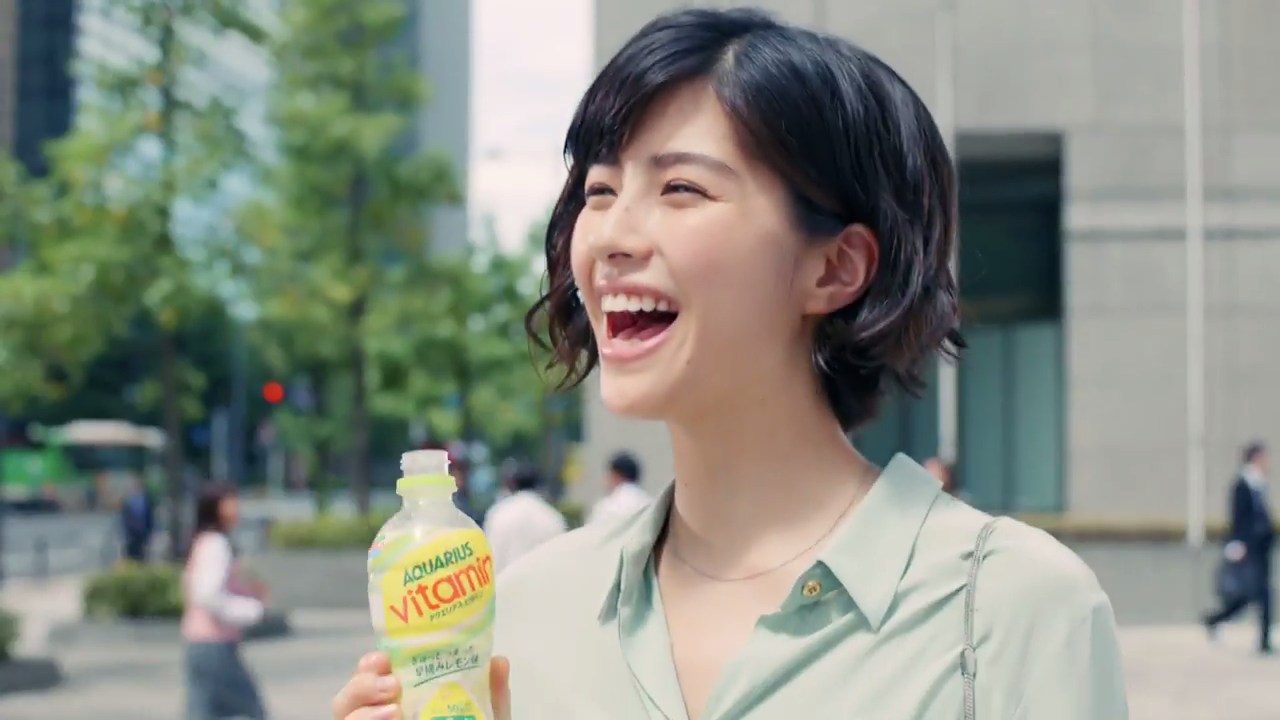 日本コカ・コーラ CM アクエリアス ビタミン 「ZINGY LEMON」篇