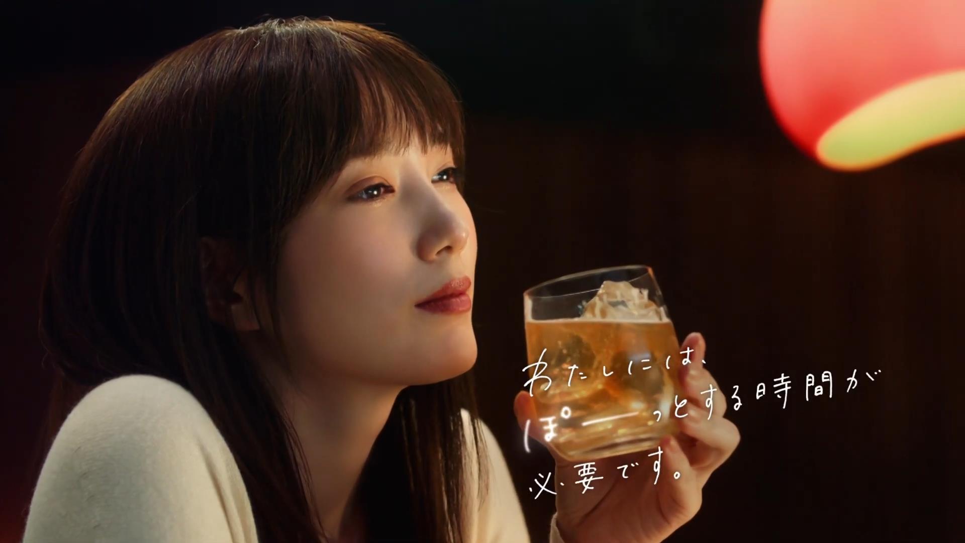 サントリー CM BAR Pomum 「つながらない時間」篇