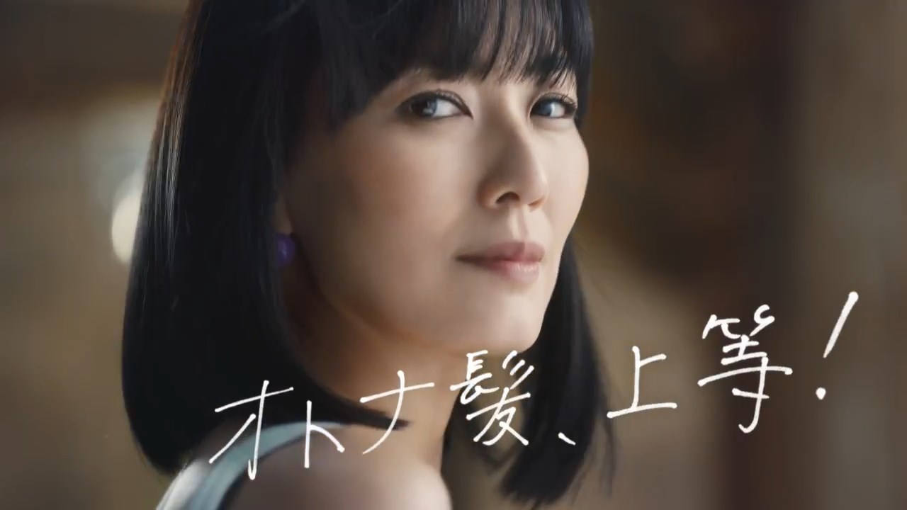 WELLA CM ヘアカラートリートメント 「輝け、オトナ髪デビュー」篇「カンタン！オトナ髪デビュー」篇