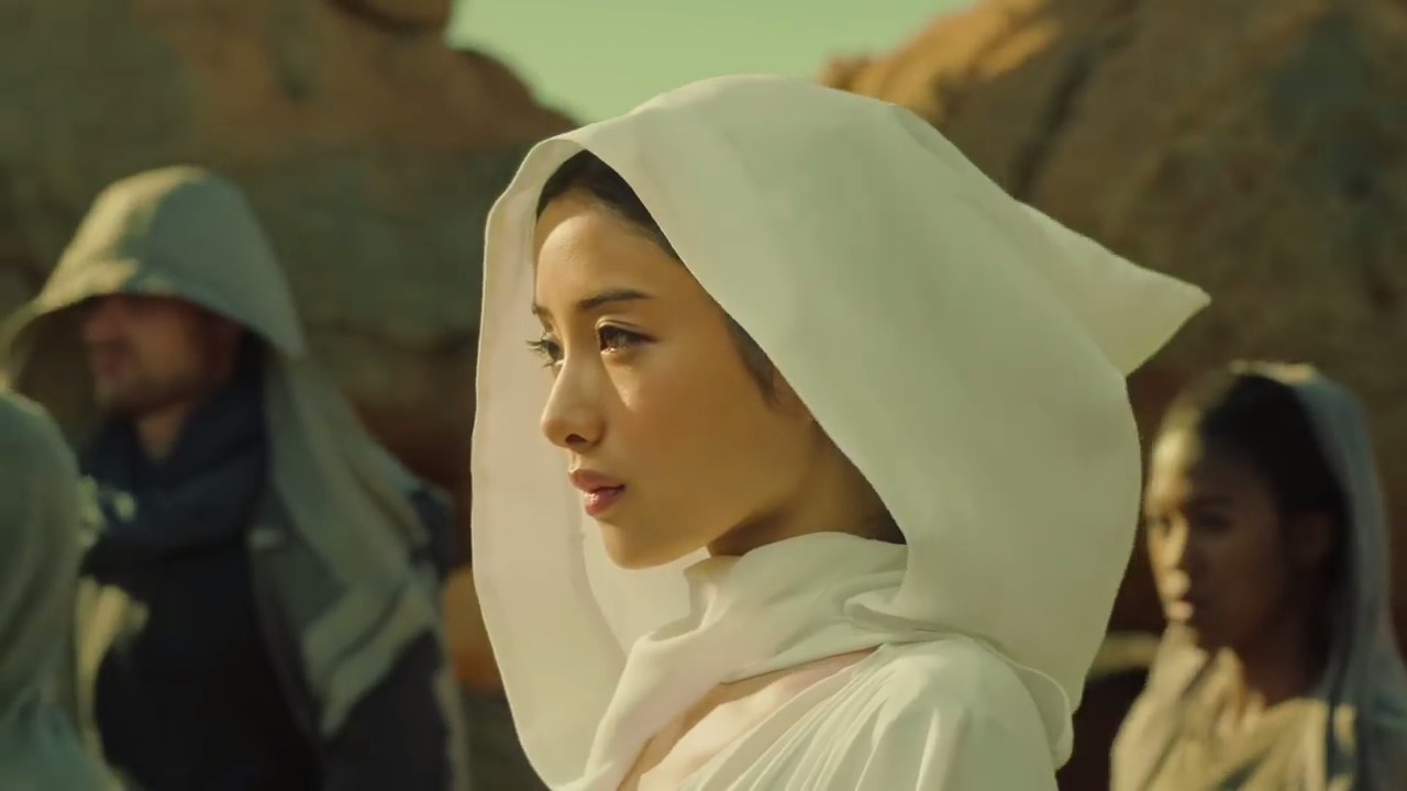 トヨタ自動車 CM プリウスPHV 「試してPHV！」篇「太陽光」篇