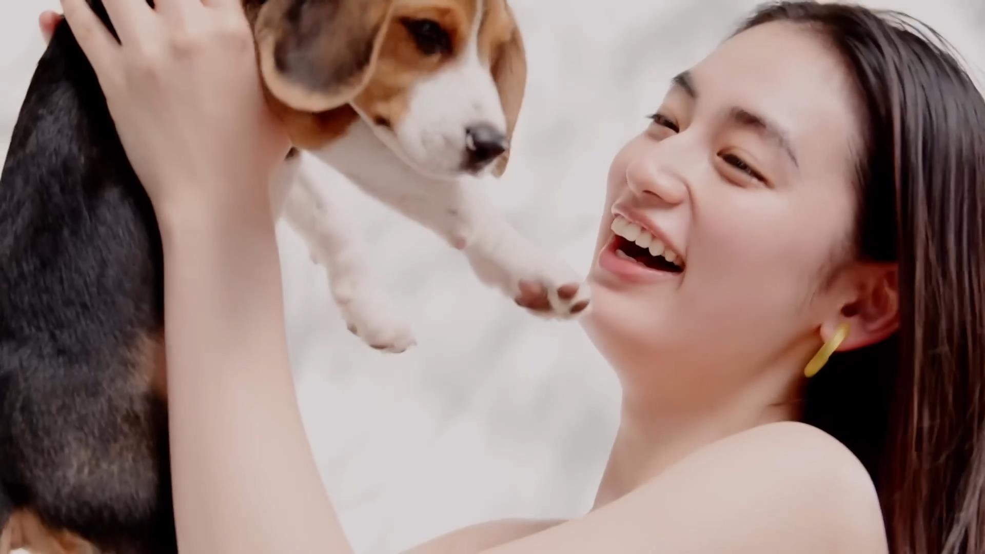 GU CM 「BRA-FEEL」篇「STYLE-HEAT」篇
