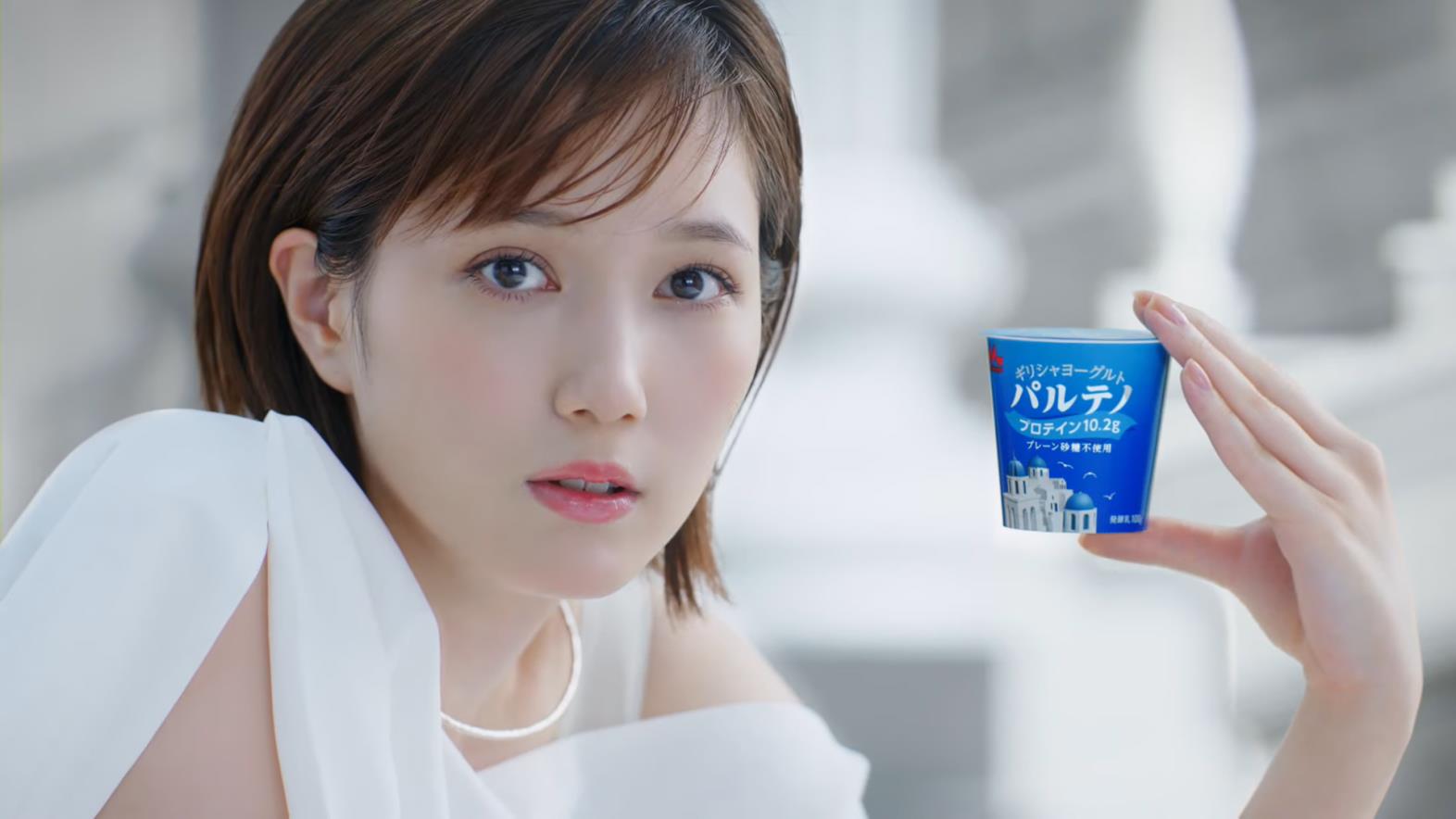 森永乳業 CM ギリシャヨーグルト パルテノ「ぎゅっと絞る」篇