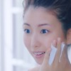 CM画像：シルコット うるうるコットン 「コットン比較」篇 「うるうる」篇 「1/2の化粧水」篇