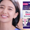 CM画像：ビオレ メイクの上から 持続シート シリーズ