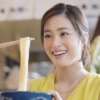 CM画像：うどんで、あなたを驚かせたい。