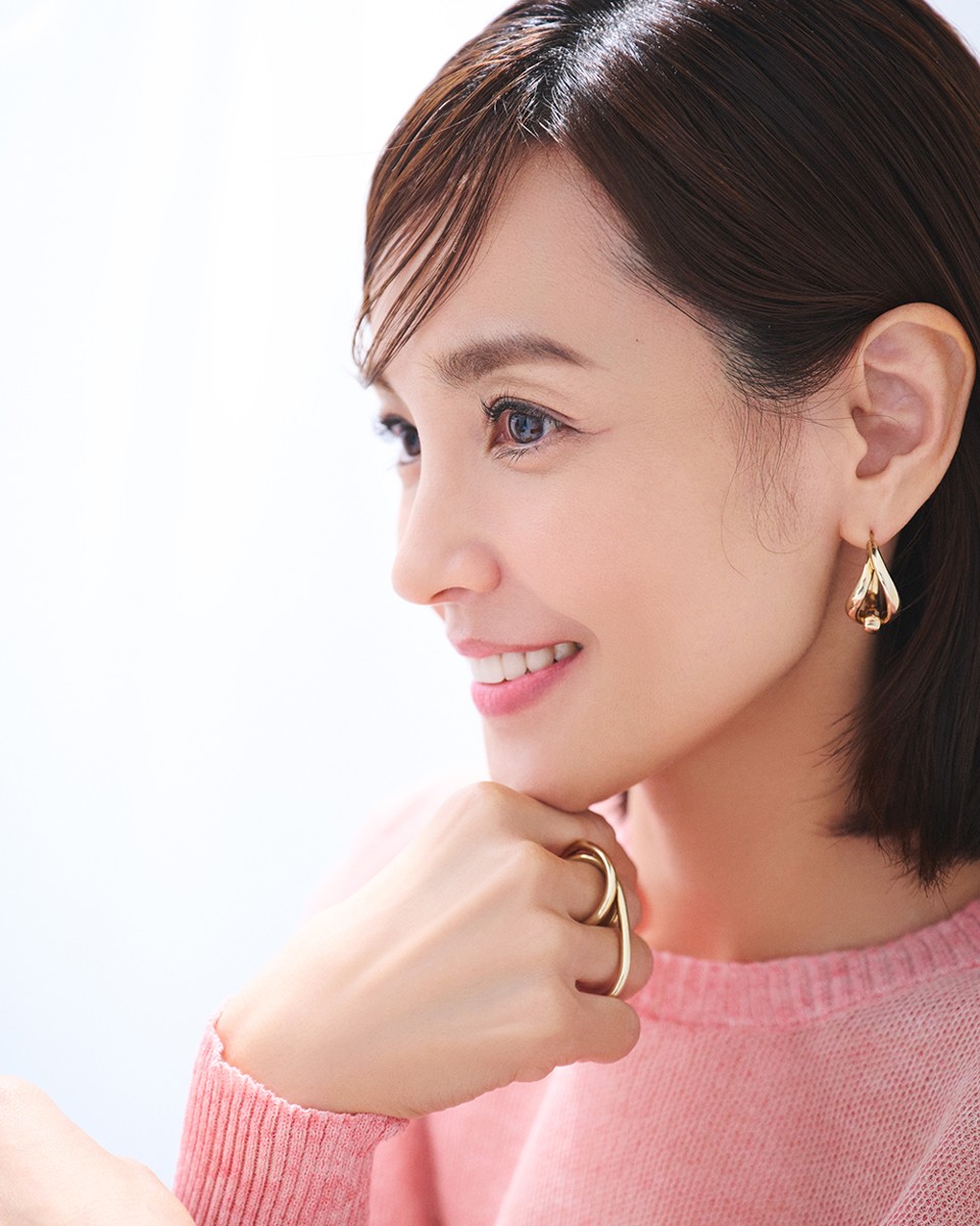 国仲涼子