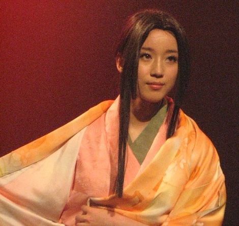 緑友利恵