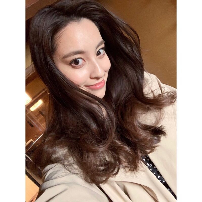鍋谷真子
