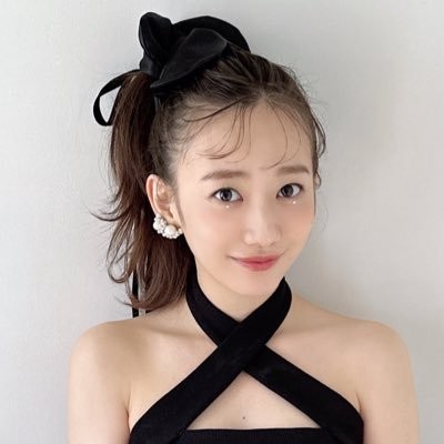 関根優那